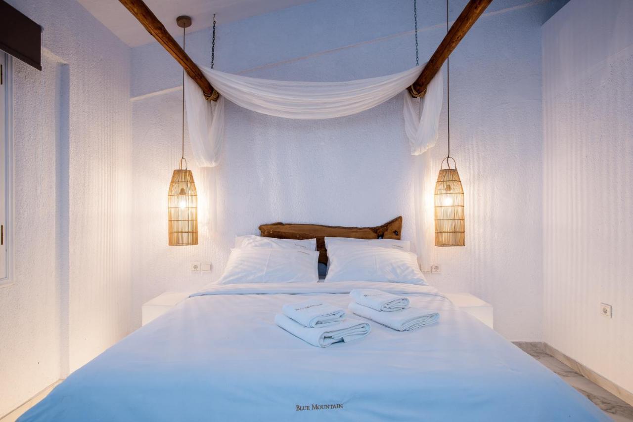 Blue Mountain Guesthouse By Seablue Arachova Exteriör bild